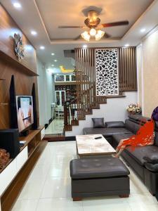 BÁN NHÀ LƯU PHÁI - NGŨ HIỆP- 45m2- 4 TẦNG - OTO ĐỖ CỬA- GIÁ NHỈNH 4 TỶ -